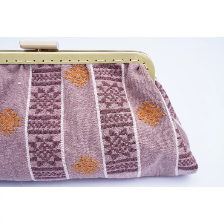 Tshemperi Clutch