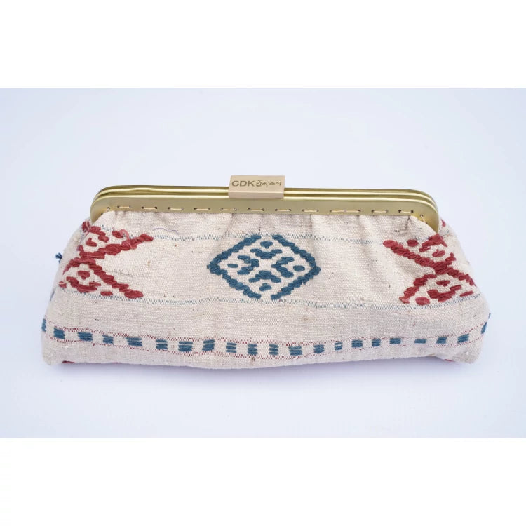 Tshemperi Clutch