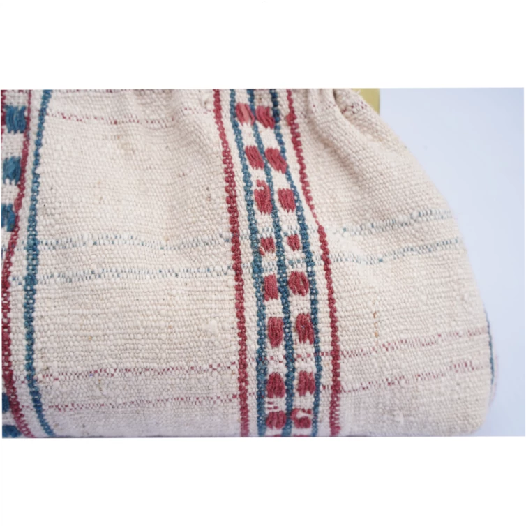 Tshemperi Clutch