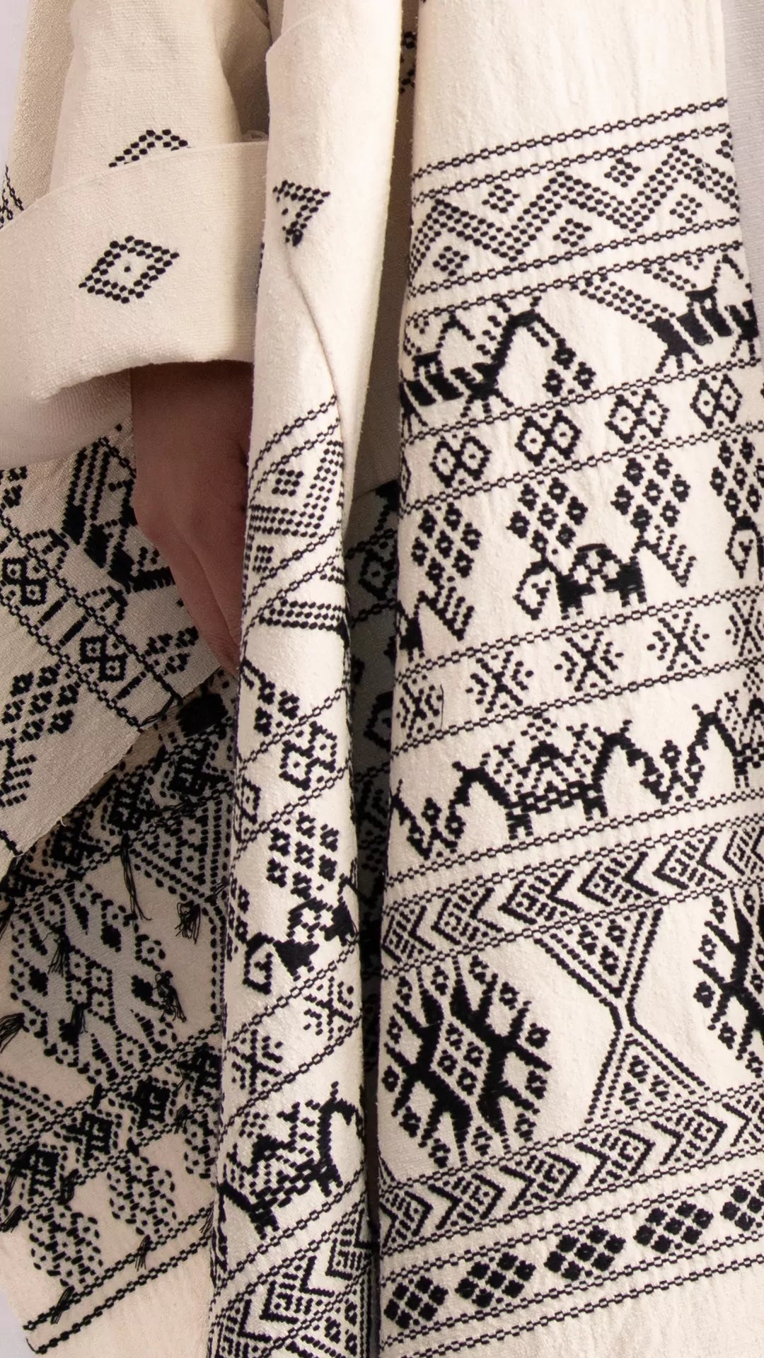 Tedhung Poncho