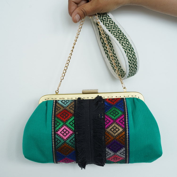 Unique Piece Clutch & Sling