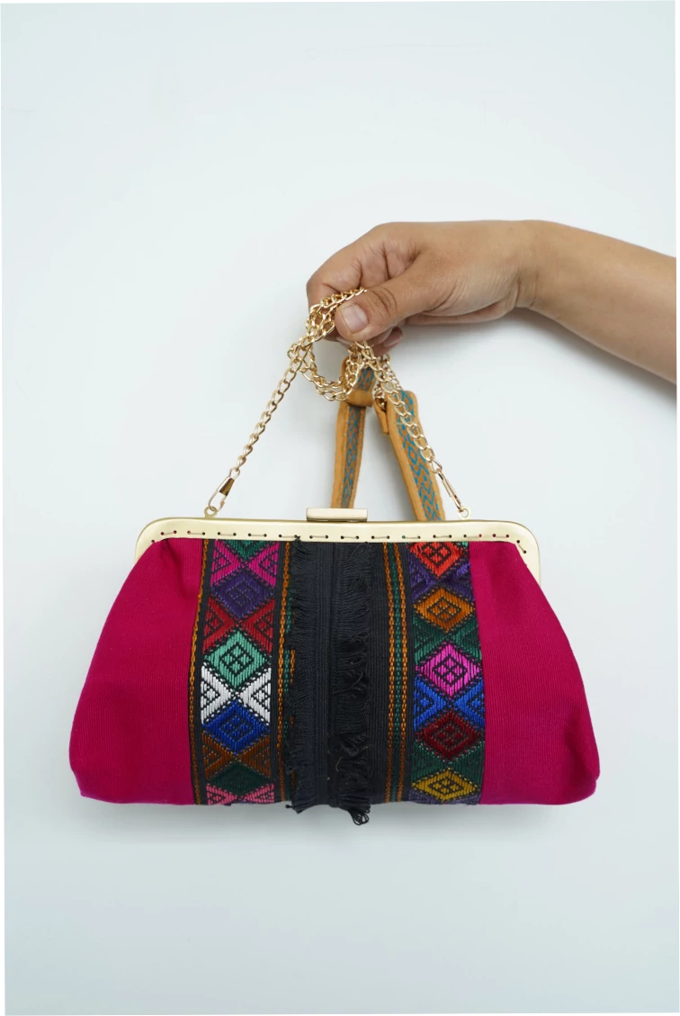Unique Piece Clutch & Sling