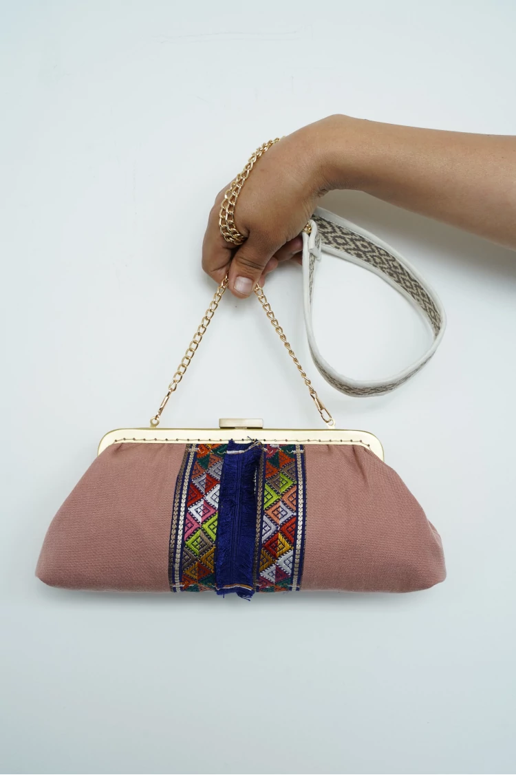 Unique Piece Clutch & Sling